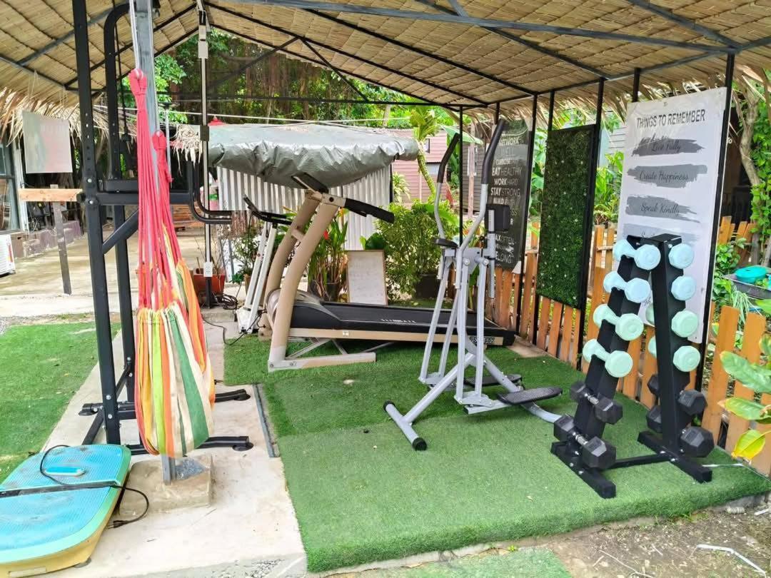 Do Dee Cafe Bangkok Hostel Exterior foto